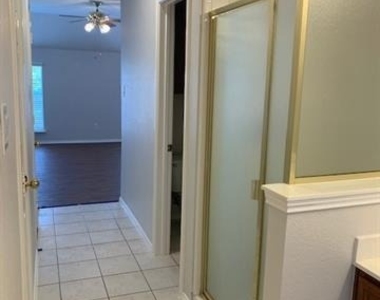2420 Cimmaron Drive - Photo Thumbnail 19