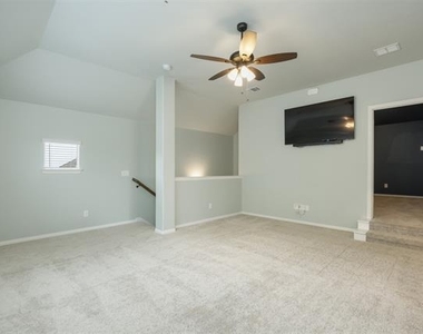 1416 Alexander Drive - Photo Thumbnail 27