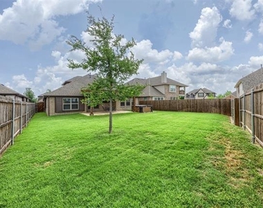 1416 Alexander Drive - Photo Thumbnail 34