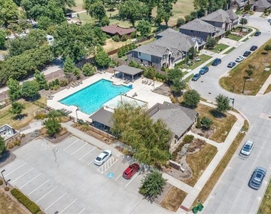 1416 Alexander Drive - Photo Thumbnail 38