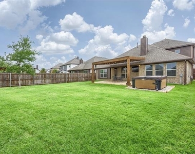 1416 Alexander Drive - Photo Thumbnail 33