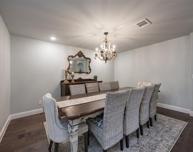 1416 Alexander Drive - Photo Thumbnail 6
