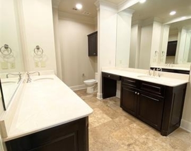 6505 Bandera Avenue - Photo Thumbnail 7