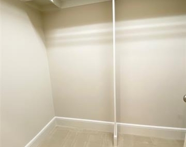 6505 Bandera Avenue - Photo Thumbnail 11
