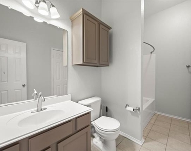 5920 Westgate Drive - Photo Thumbnail 34