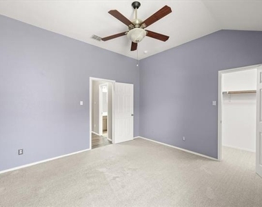 5920 Westgate Drive - Photo Thumbnail 27