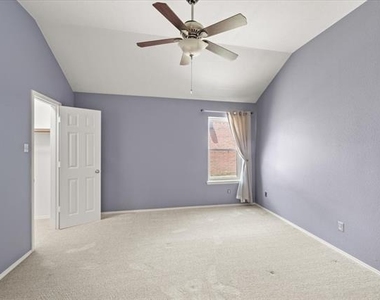 5920 Westgate Drive - Photo Thumbnail 31