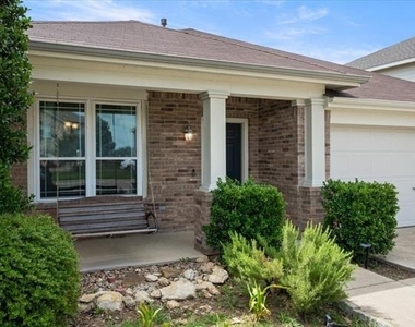 5920 Westgate Drive - Photo Thumbnail 3