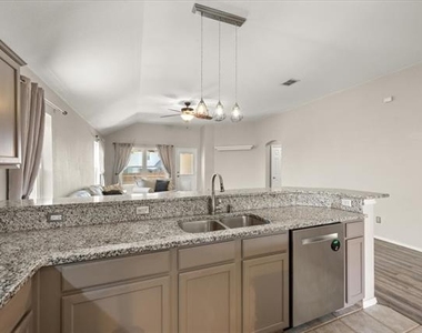 5920 Westgate Drive - Photo Thumbnail 14