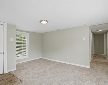 1214 Jones Street - Photo Thumbnail 6
