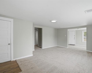 1214 Jones Street - Photo Thumbnail 17