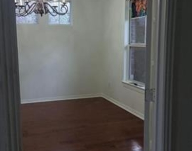 6405 Sapphire Drive - Photo Thumbnail 14