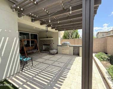 1729 W Myrna Lane - Photo Thumbnail 42