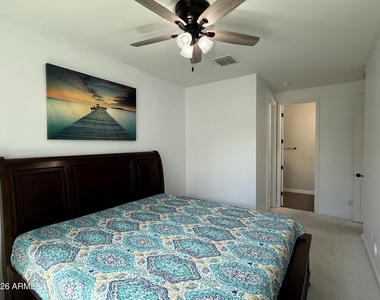 1729 W Myrna Lane - Photo Thumbnail 31
