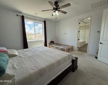 1729 W Myrna Lane - Photo Thumbnail 16