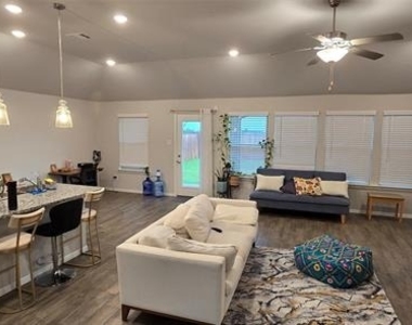 14220 Aberavon Drive - Photo Thumbnail 4