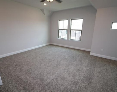 833 Tennessee Drive - Photo Thumbnail 30