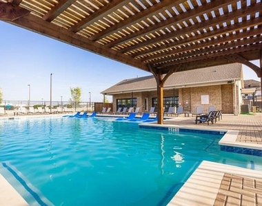 833 Tennessee Drive - Photo Thumbnail 35