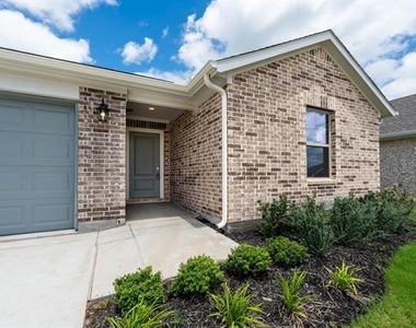 3745 Priaire Chapel Road - Photo Thumbnail 3