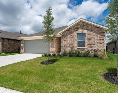 3745 Priaire Chapel Road - Photo Thumbnail 2
