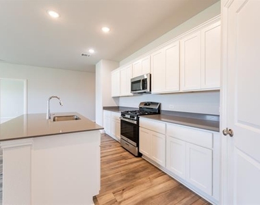 3745 Priaire Chapel Road - Photo Thumbnail 11