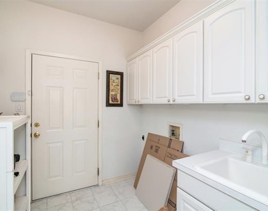 4525 Teasley Lane - Photo Thumbnail 10