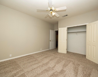 4525 Teasley Lane - Photo Thumbnail 29