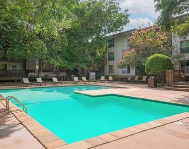 4859 Cedar Springs Road - Photo Thumbnail 9
