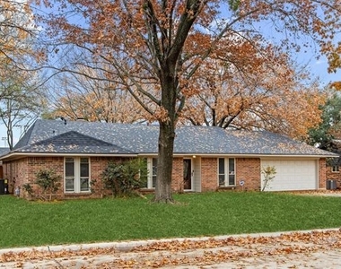 611 Field Street - Photo Thumbnail 1