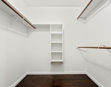 611 Field Street - Photo Thumbnail 23