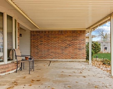 611 Field Street - Photo Thumbnail 35