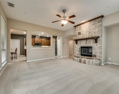 925 Sloan Drive - Photo Thumbnail 22