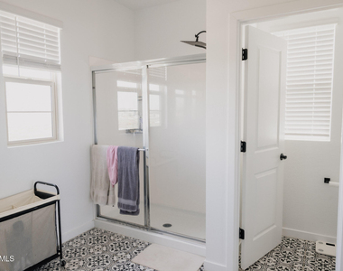 9403 E Solina Avenue - Photo Thumbnail 23
