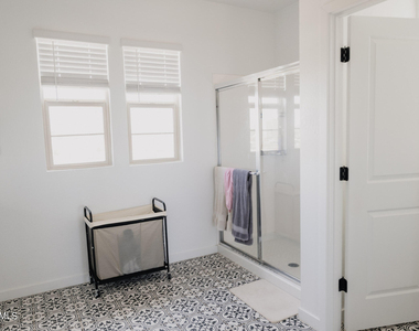 9403 E Solina Avenue - Photo Thumbnail 22