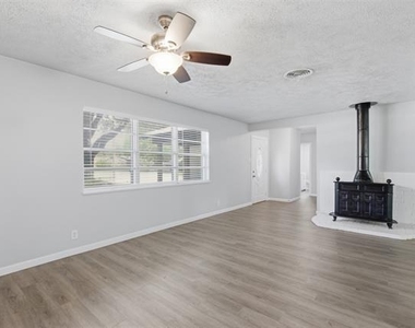 2120 Nottingham Boulevard - Photo Thumbnail 6