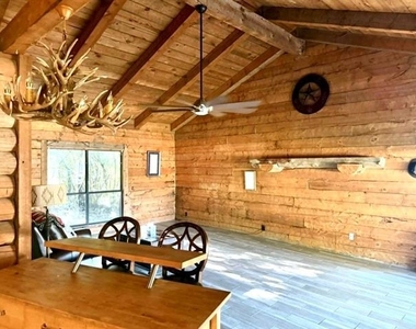 1126 Kingston Drive - Photo Thumbnail 8