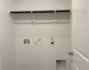 11815 Hermosa Lane - Photo Thumbnail 11