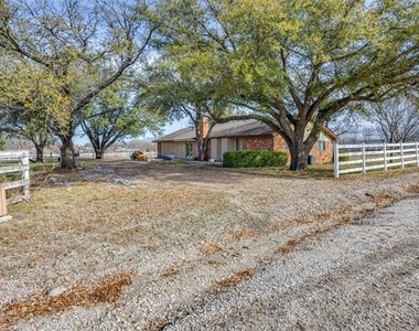 14329 Highway75 - Photo Thumbnail 3