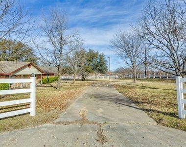 14329 Highway75 - Photo Thumbnail 8