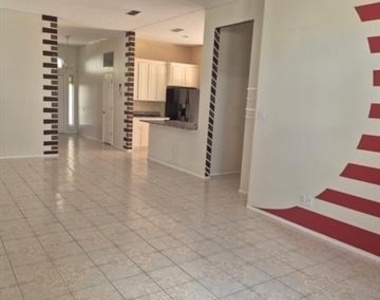 8841 San Joaquin Trail - Photo Thumbnail 13