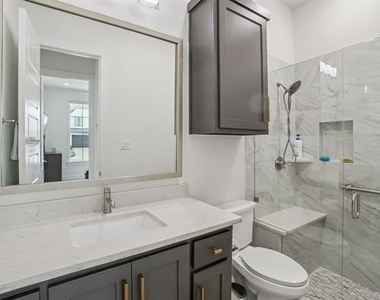 3960 Medio Creek Drive - Photo Thumbnail 12