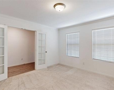 4536 Benham Drive - Photo Thumbnail 18