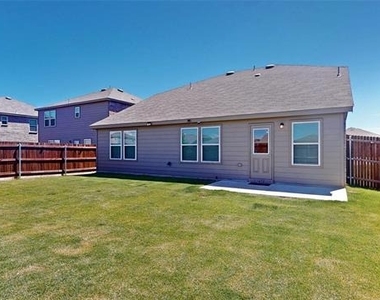 4536 Benham Drive - Photo Thumbnail 30