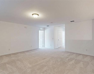 4536 Benham Drive - Photo Thumbnail 19
