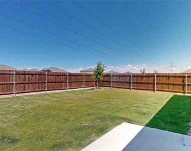 4536 Benham Drive - Photo Thumbnail 29
