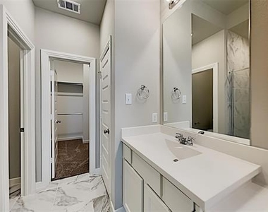 1552 Seminole Drive - Photo Thumbnail 17