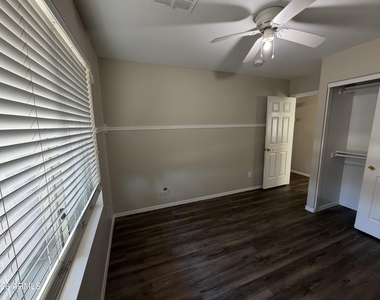 17260 W Navajo Street - Photo Thumbnail 27