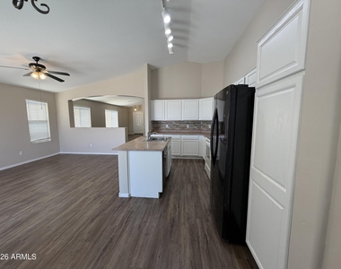 17260 W Navajo Street - Photo Thumbnail 11