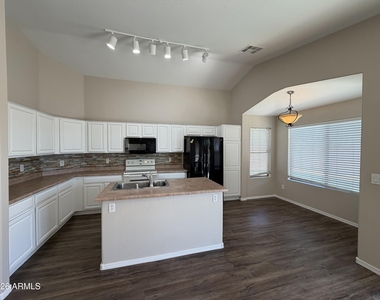17260 W Navajo Street - Photo Thumbnail 16