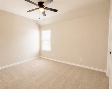 8416 Whistling Duck Drive - Photo Thumbnail 16